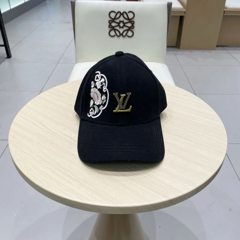 WellDesigned Louis Vuitton Caps 257851
