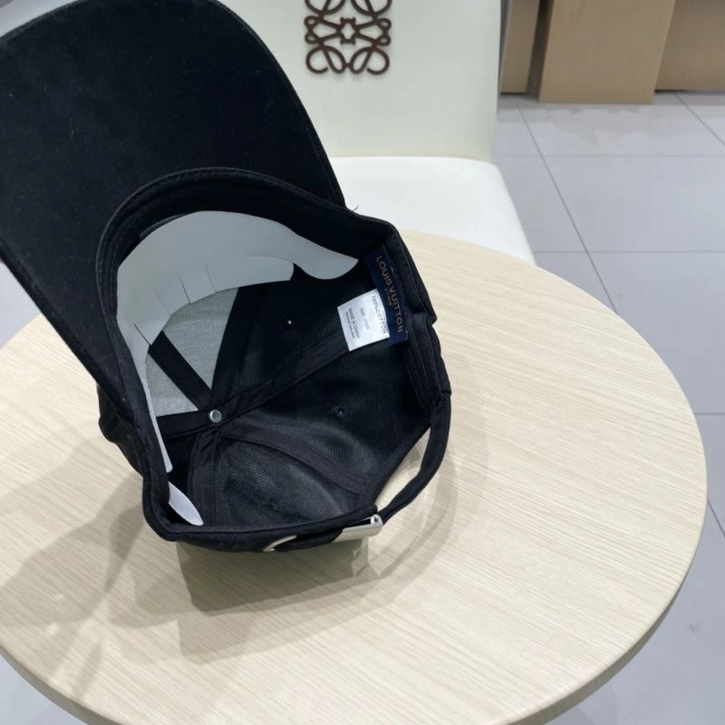 WellDesigned Louis Vuitton Caps 257851