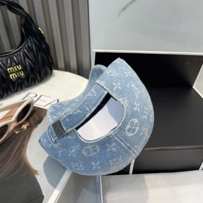 Louis Vuitton Caps Functional 257835