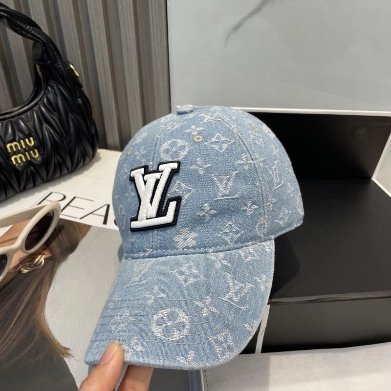 Louis Vuitton Caps Functional 257835