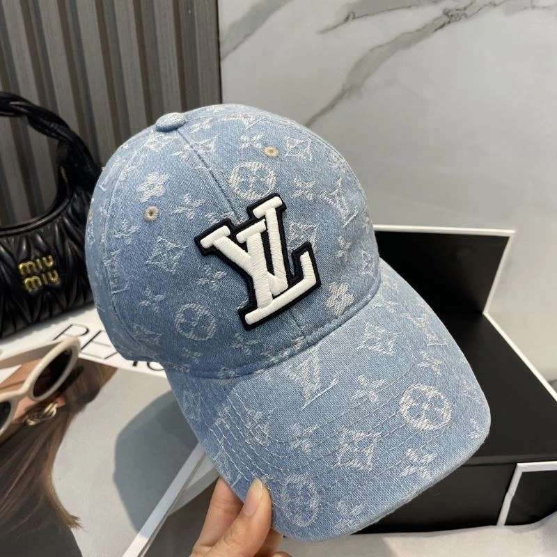 Louis Vuitton Caps Functional 257835