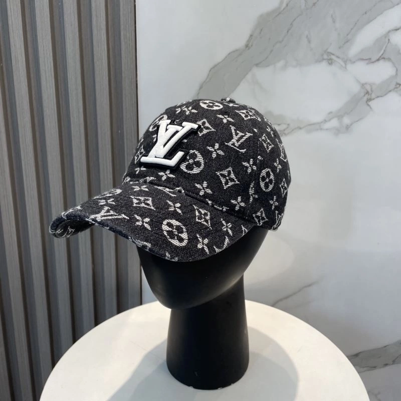 Practical Louis Vuitton Caps 257838