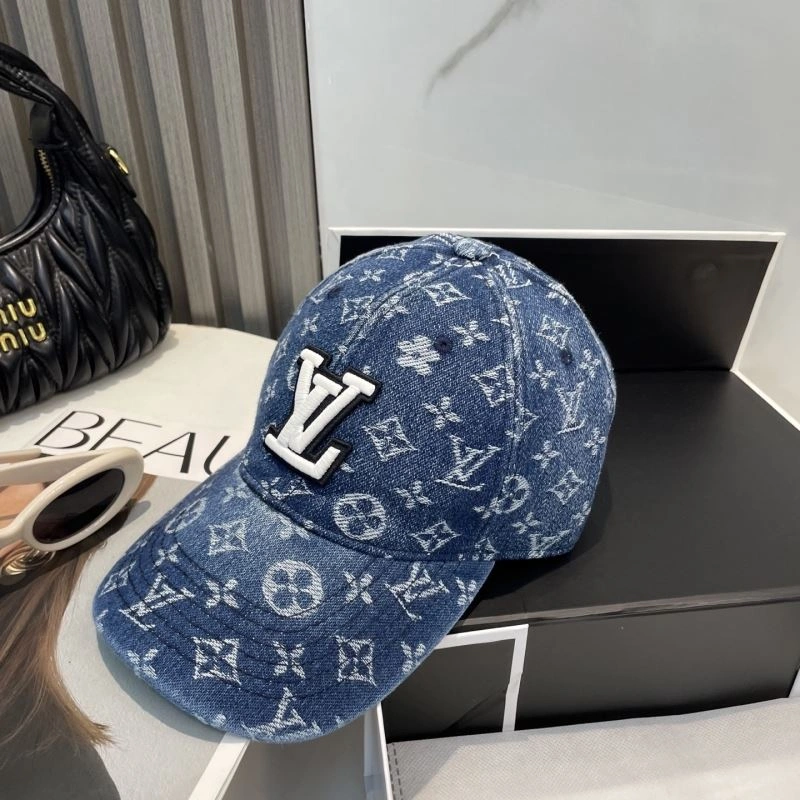 ZipUp Louis Vuitton Caps 257836