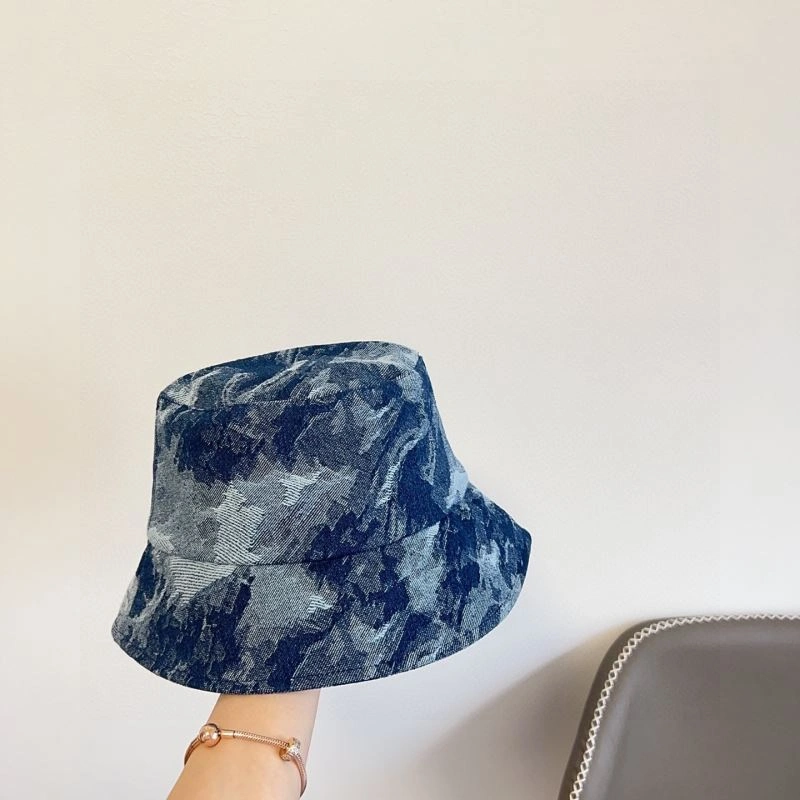 Louis Vuitton Caps EasyCare 257824