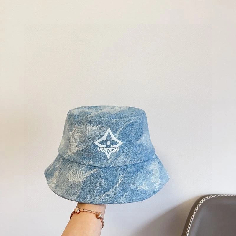 TechFriendly Louis Vuitton Caps 257820