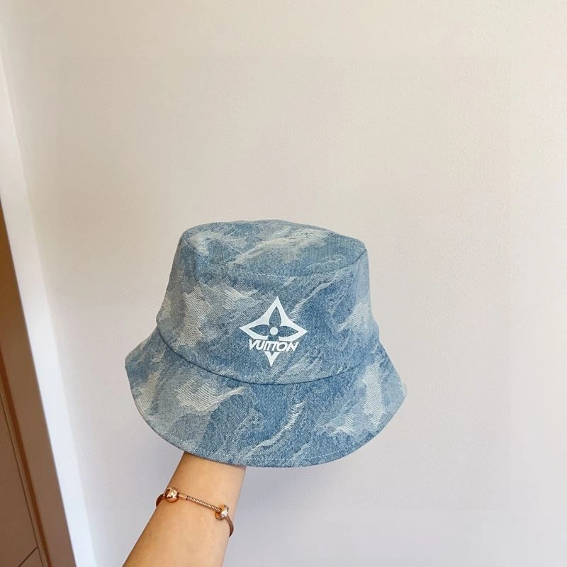 TechFriendly Louis Vuitton Caps 257820