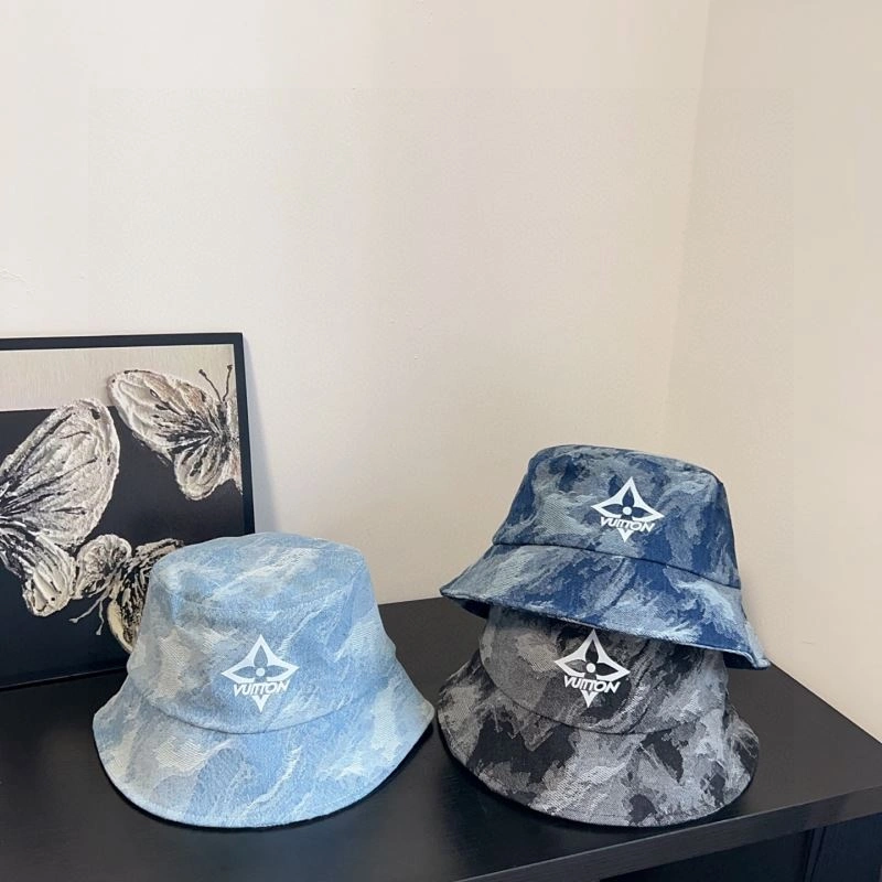 TechFriendly Louis Vuitton Caps 257820