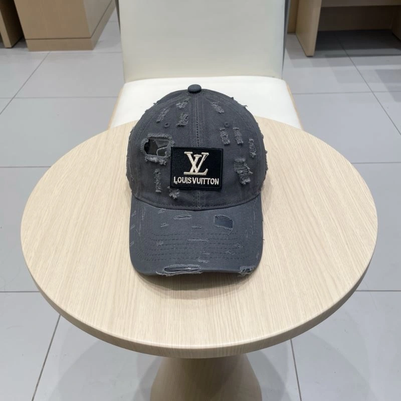 Lightweight Louis Vuitton Caps 257818