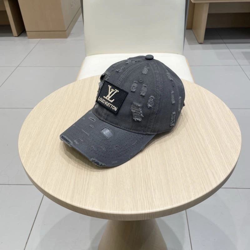 Lightweight Louis Vuitton Caps 257818