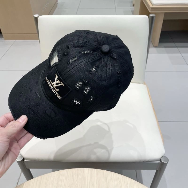 Louis Vuitton Caps MultiPurpose 257815