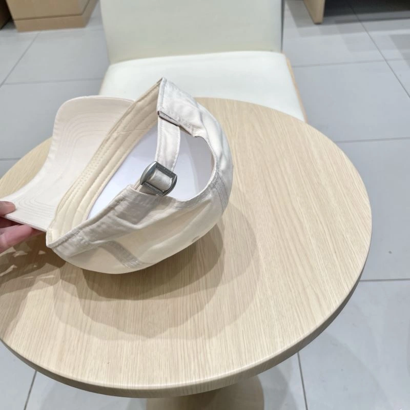 Louis Vuitton Caps Resilient 257811