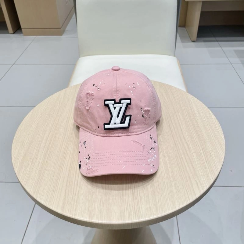 Sporty Louis Vuitton Caps 257806