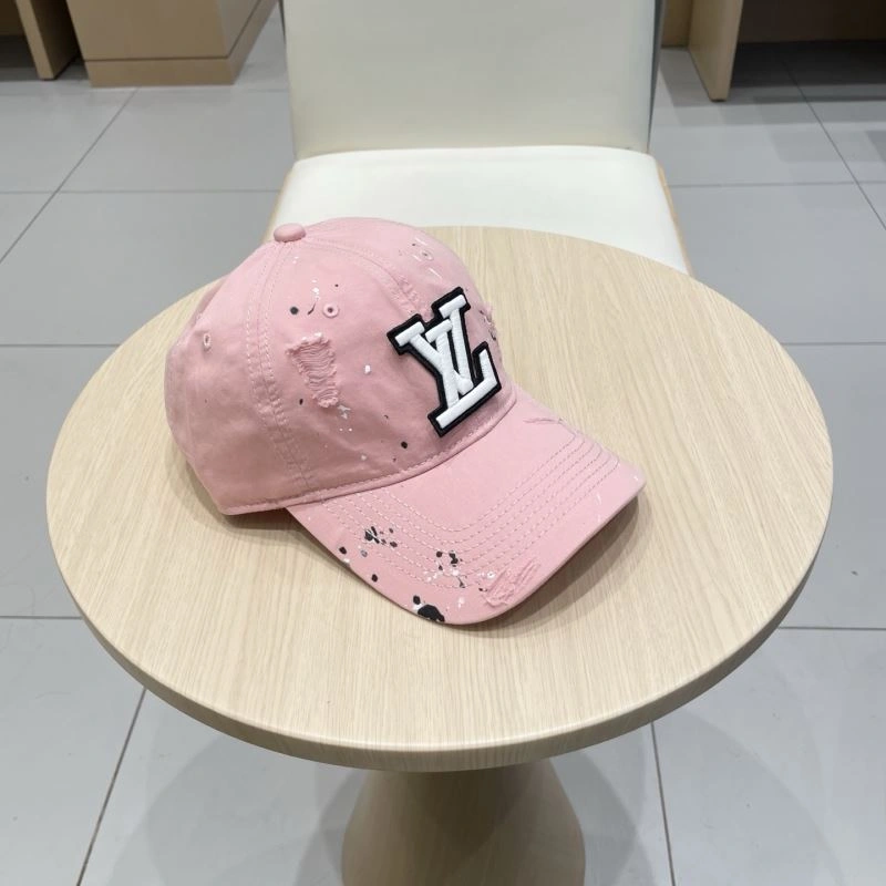 Sporty Louis Vuitton Caps 257806
