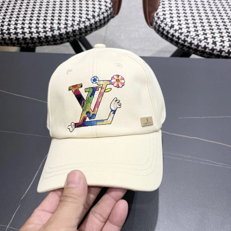 EyeCatching Louis Vuitton Caps 257808
