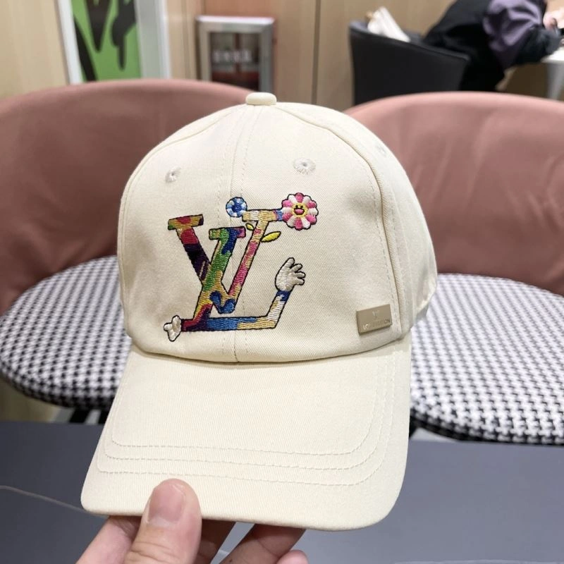 EyeCatching Louis Vuitton Caps 257808