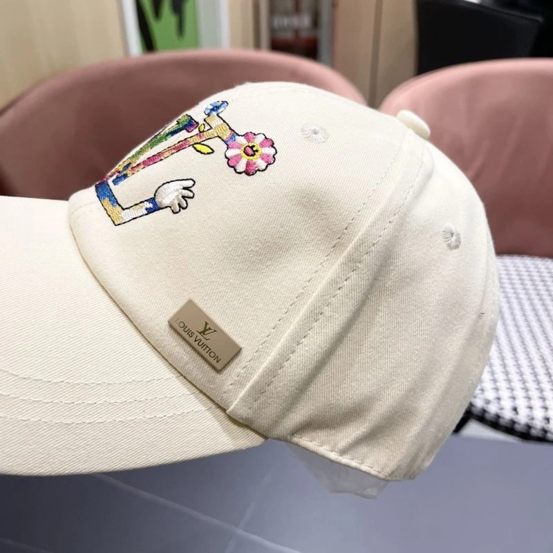 EyeCatching Louis Vuitton Caps 257808
