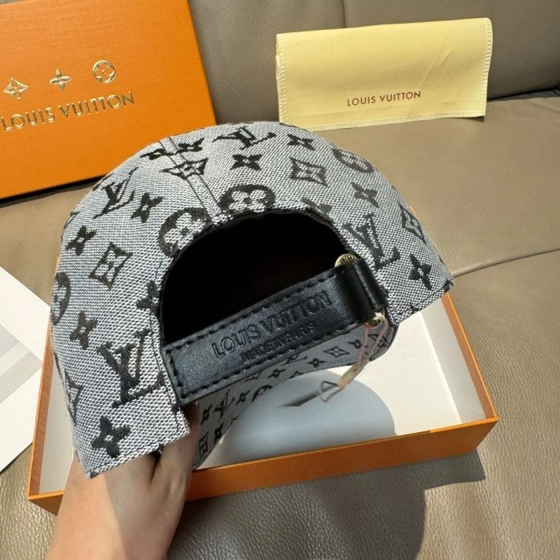 Louis Vuitton Caps Unisex 257781