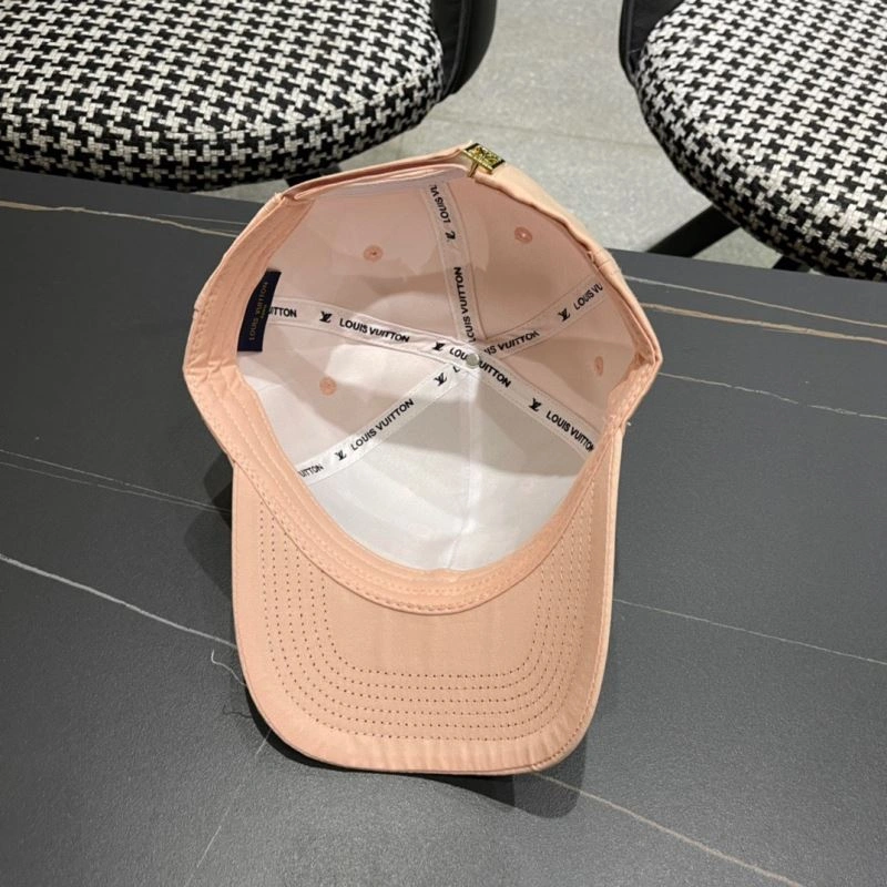 Louis Vuitton Caps Supportive 261902