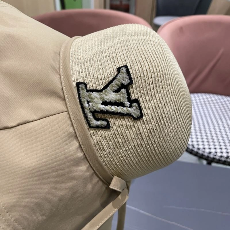 Bright Louis Vuitton Caps 261899