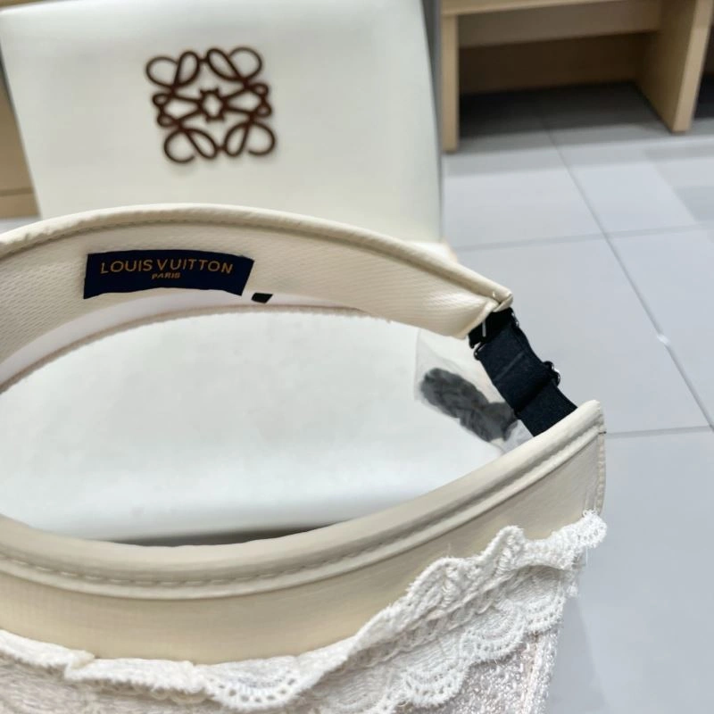 Neat Louis Vuitton Caps 261893