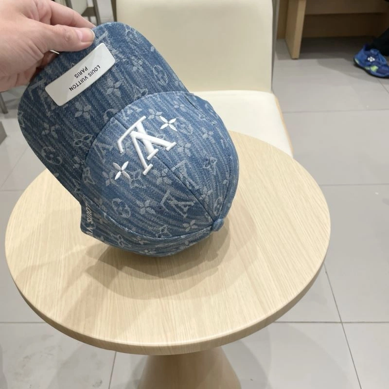 Louis Vuitton Caps HighPerformance 261886