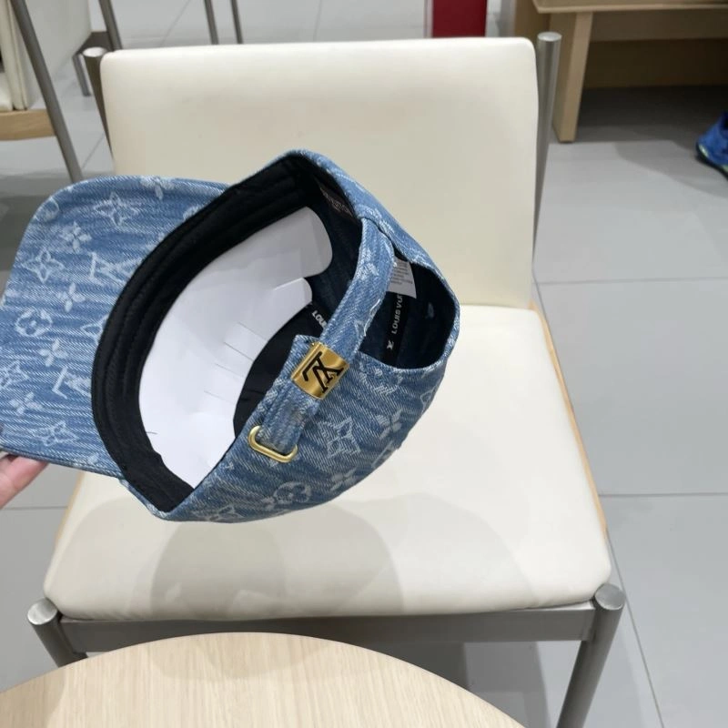 Louis Vuitton Caps HighPerformance 261886