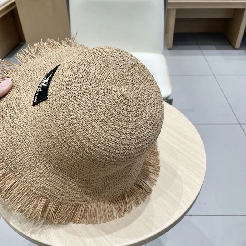 Louis Vuitton Caps Vibrant 261883