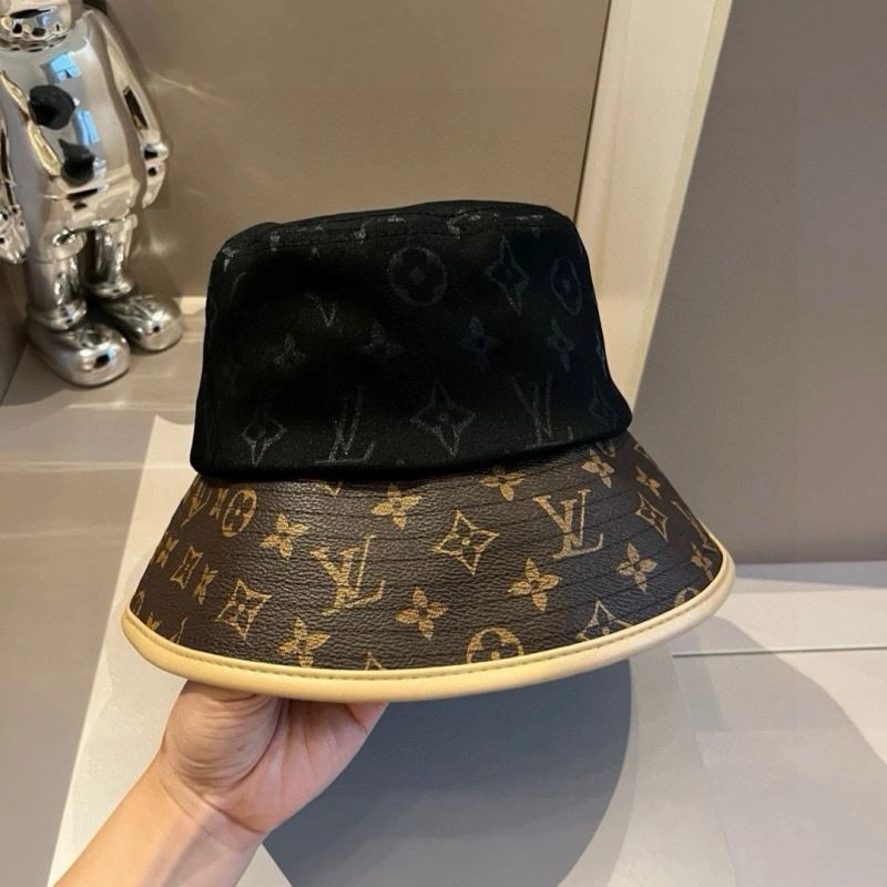 Unisex Louis Vuitton Caps 261875
