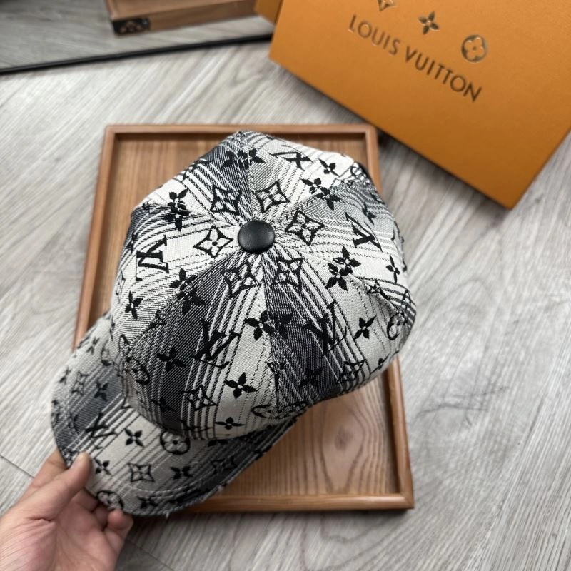 Popular Louis Vuitton Caps 261869