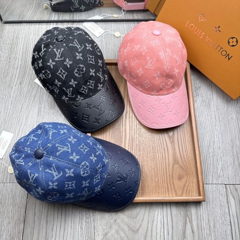 Lightweight Louis Vuitton Caps 261871