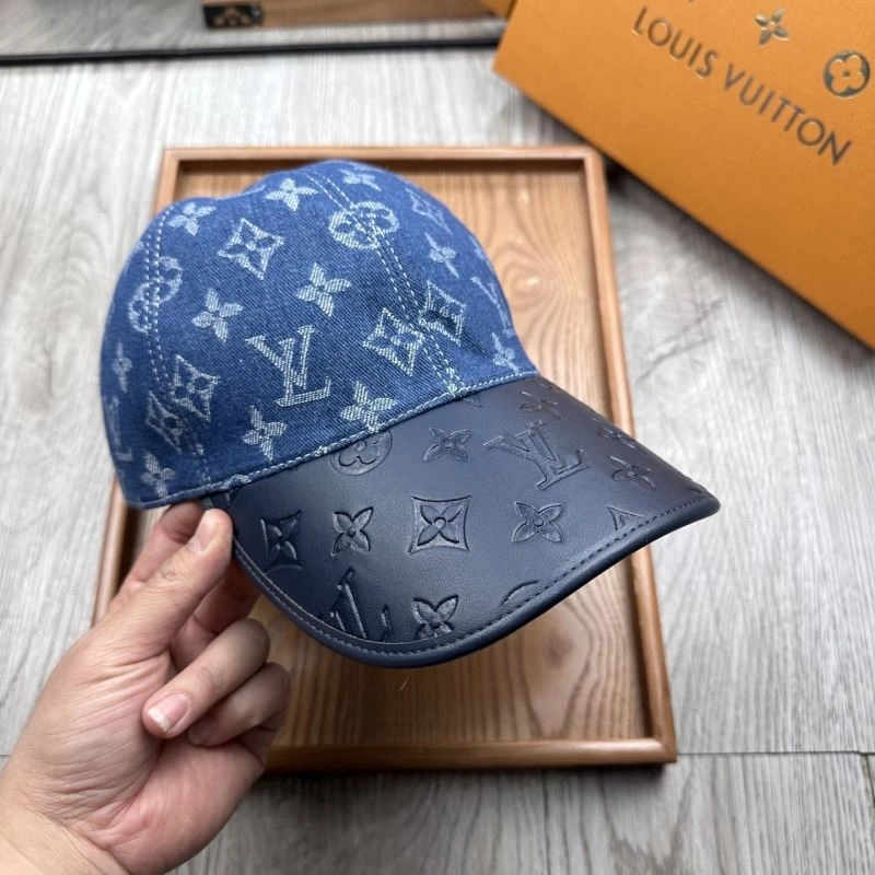 Lightweight Louis Vuitton Caps 261871