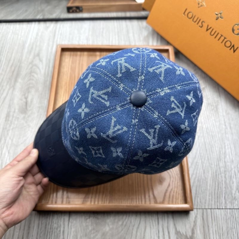 Louis Vuitton Caps EyeCatching 261876