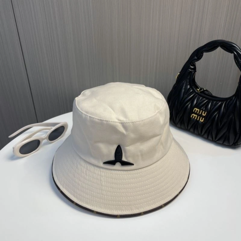 Louis Vuitton Caps Youthful 261882