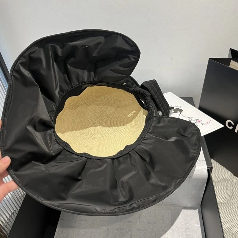 Louis Vuitton Caps EasyCare 261897