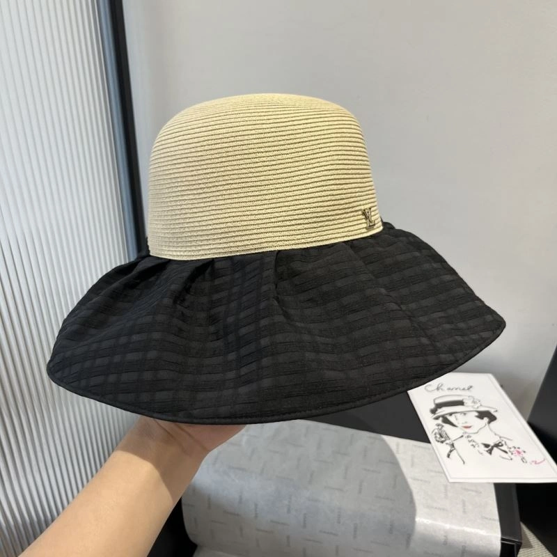 Louis Vuitton Caps EasyCare 261897
