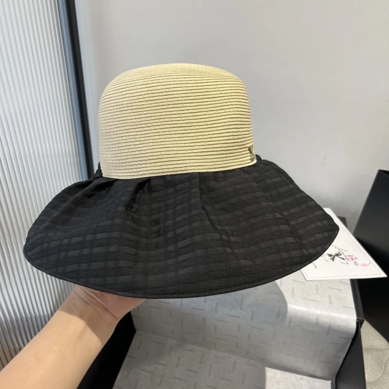 Louis Vuitton Caps EasyCare 261897