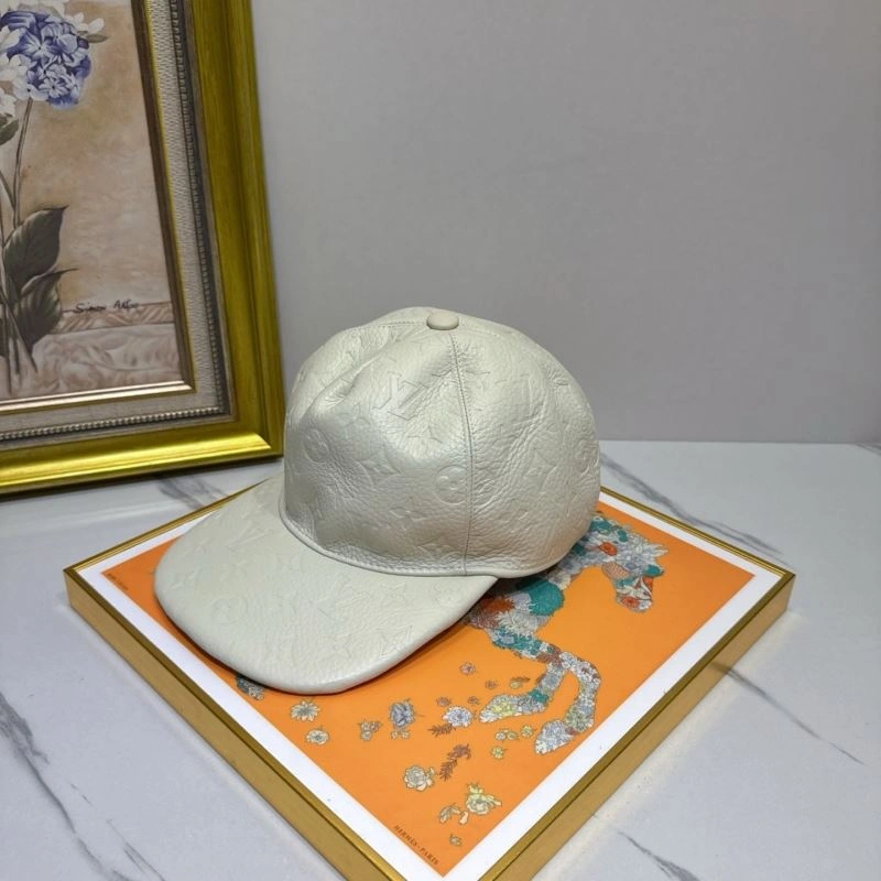 WellDesigned Louis Vuitton Caps 261890