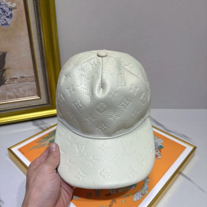 WellDesigned Louis Vuitton Caps 261890