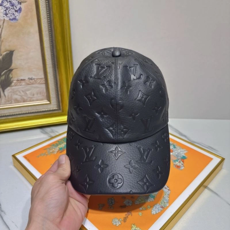 Breathable Louis Vuitton Caps 261891
