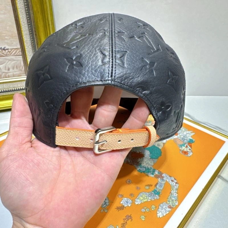 Breathable Louis Vuitton Caps 261891
