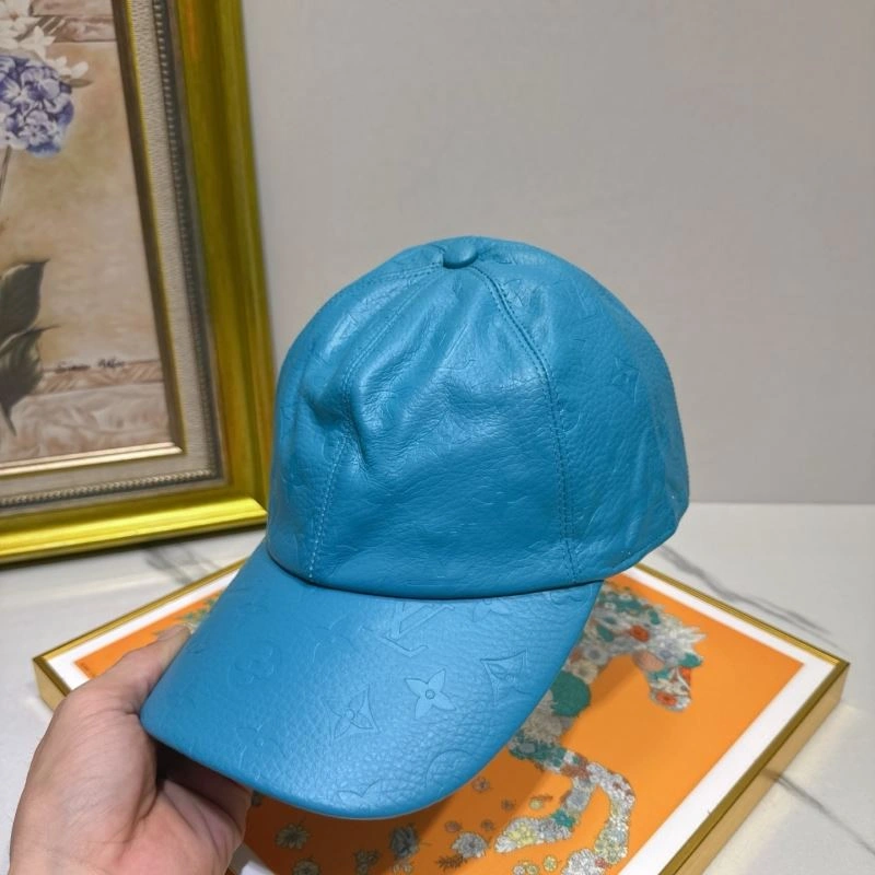 Louis Vuitton Caps TravelReady 261870