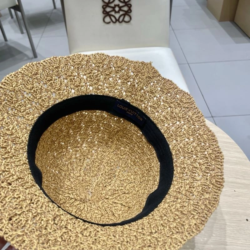 WaterResistant Louis Vuitton Caps 261861