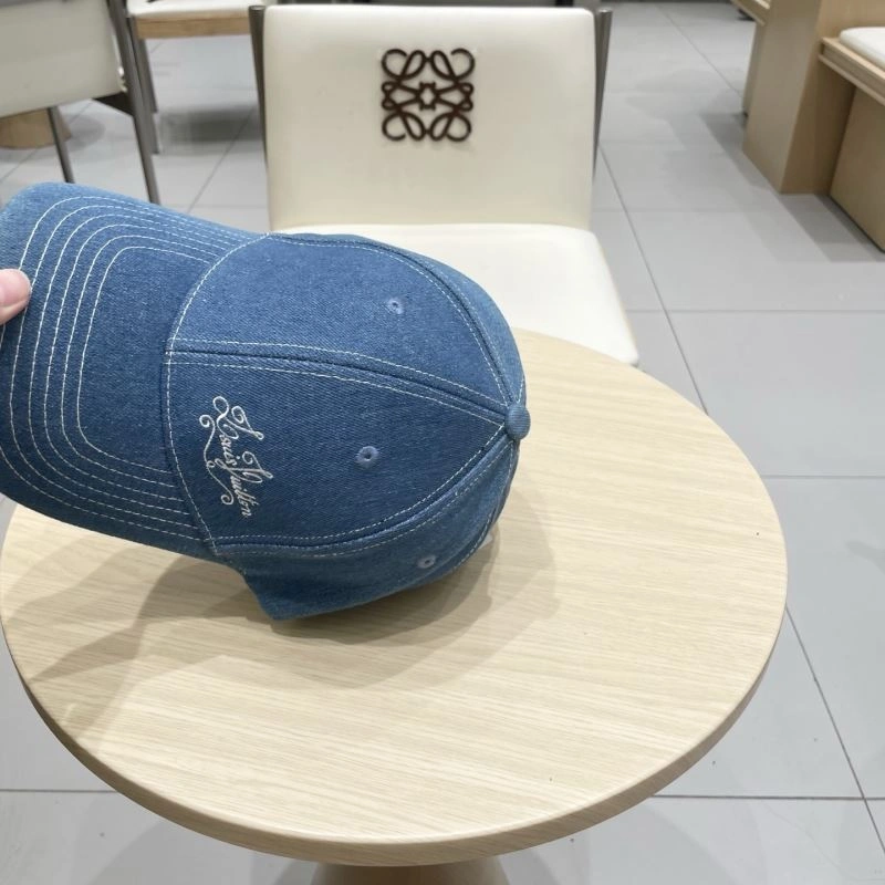 Sophisticated Louis Vuitton Caps 261860