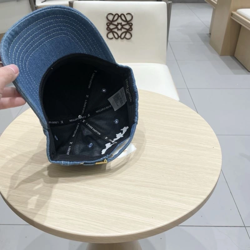 Sophisticated Louis Vuitton Caps 261860