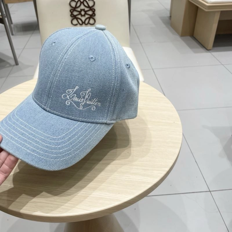 AllSeason Louis Vuitton Caps 261859
