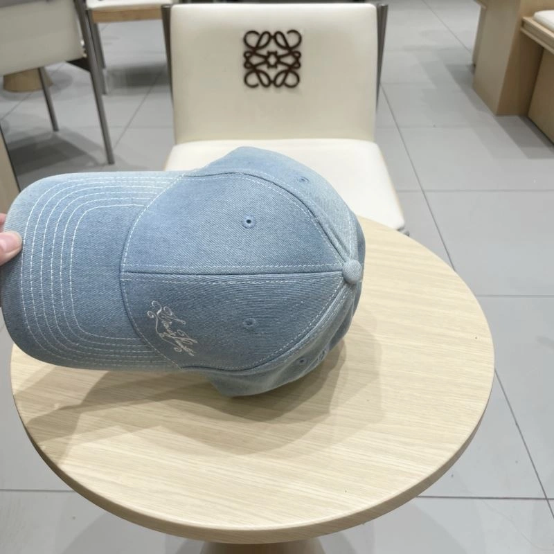 AllSeason Louis Vuitton Caps 261859