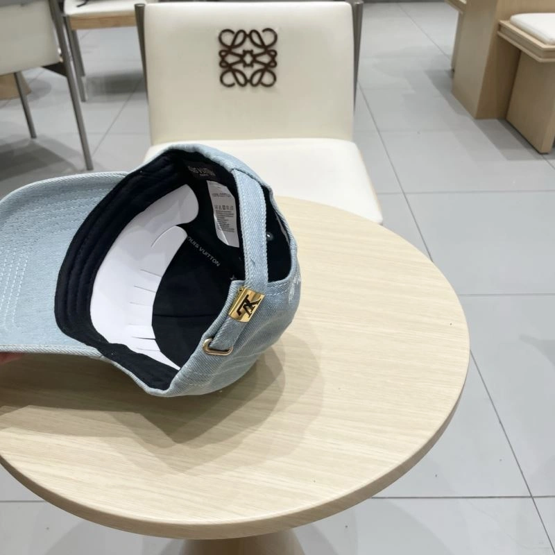 AllSeason Louis Vuitton Caps 261859