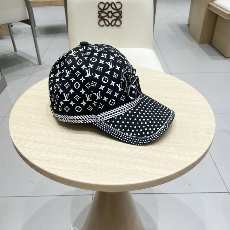 Louis Vuitton Caps TravelReady 261826