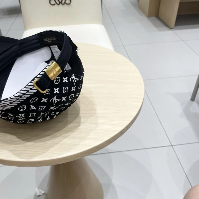 Louis Vuitton Caps TravelReady 261826