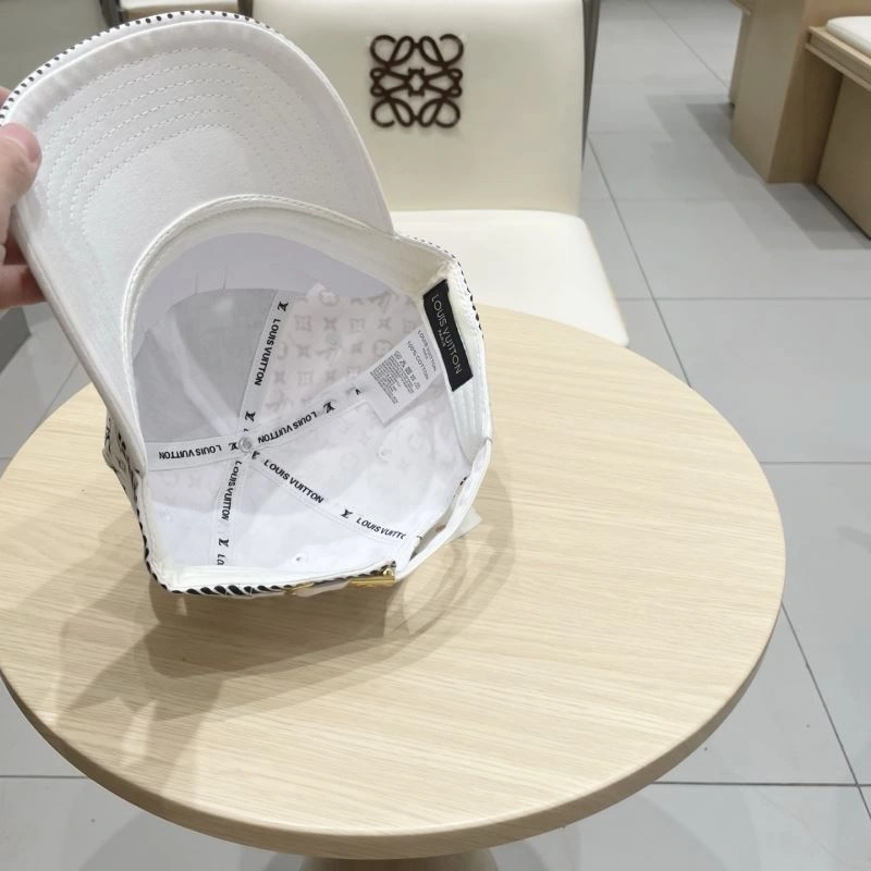 Affordable Louis Vuitton Caps 261828